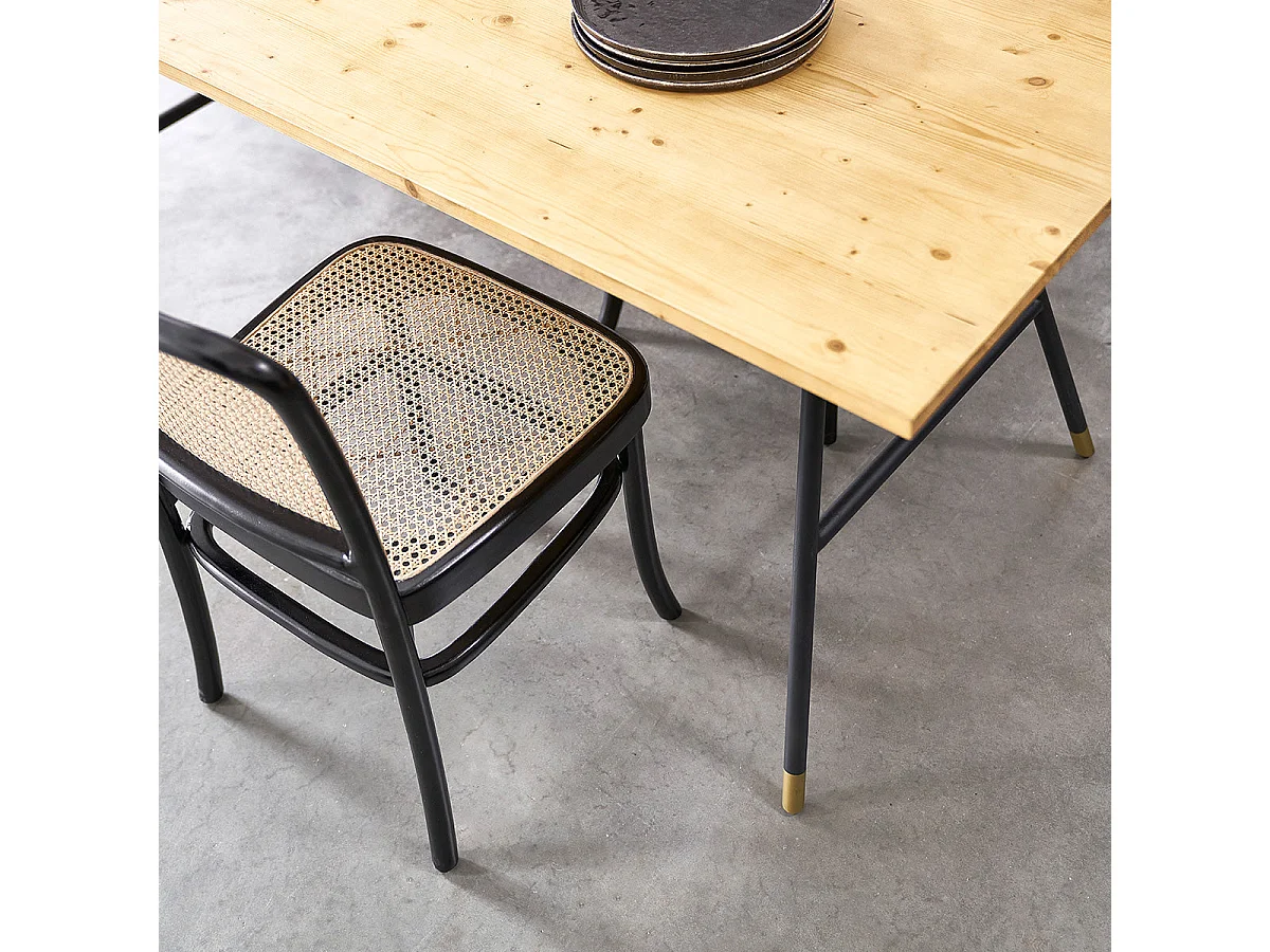 Mesa de comedor de madera de pino maciza y metal para 6 pers.