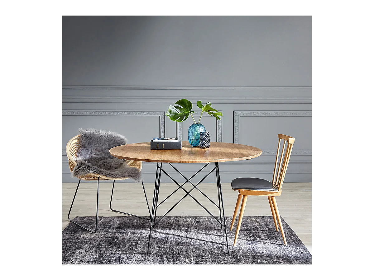 Table en mindi massif finition naturelle 4 pers.