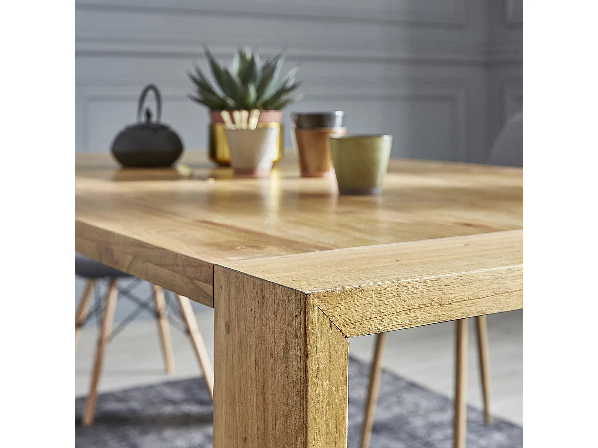 Table en bois mindi massif 8 pers.