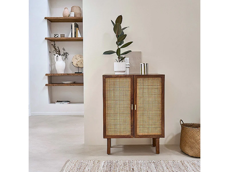 Buffet in mango massello finitura noce e vimini 68 cm