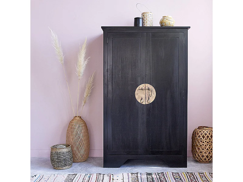 Armario de madera de caoba maciza