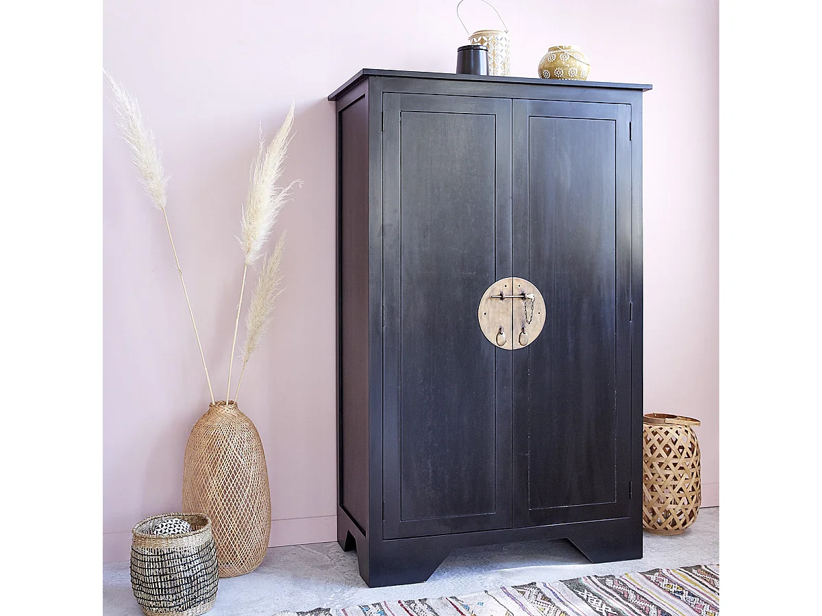 Armario de madera de caoba maciza