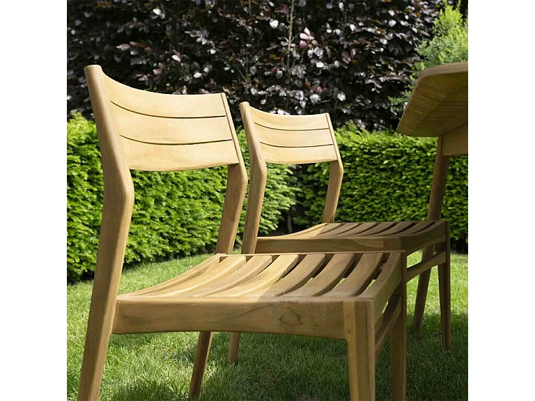 Set tavolo e sedie da giardino in legno massello di teak 4/5 persone