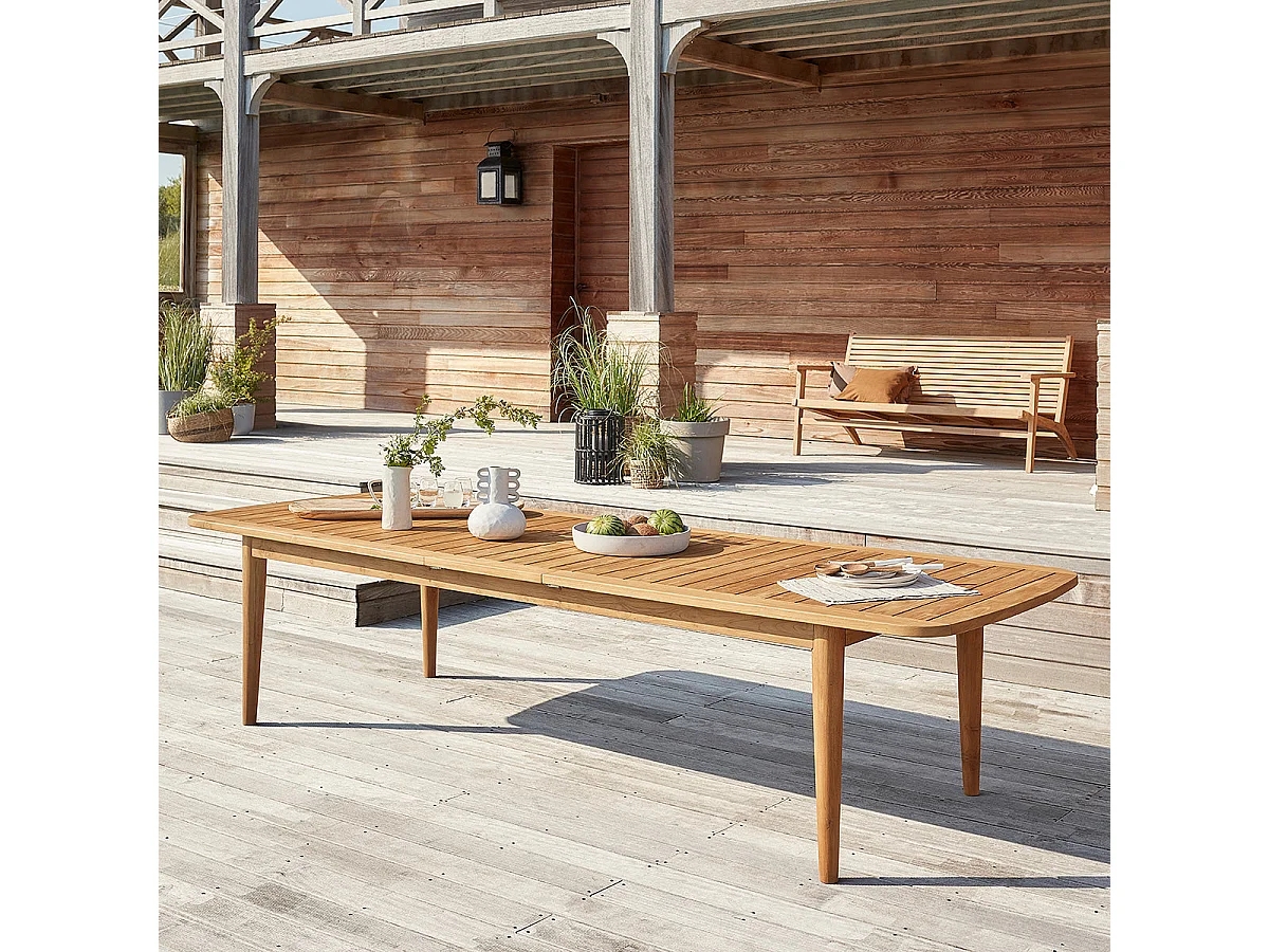 Set di mobili da giardino con tavolo allungabile in teak riciclato