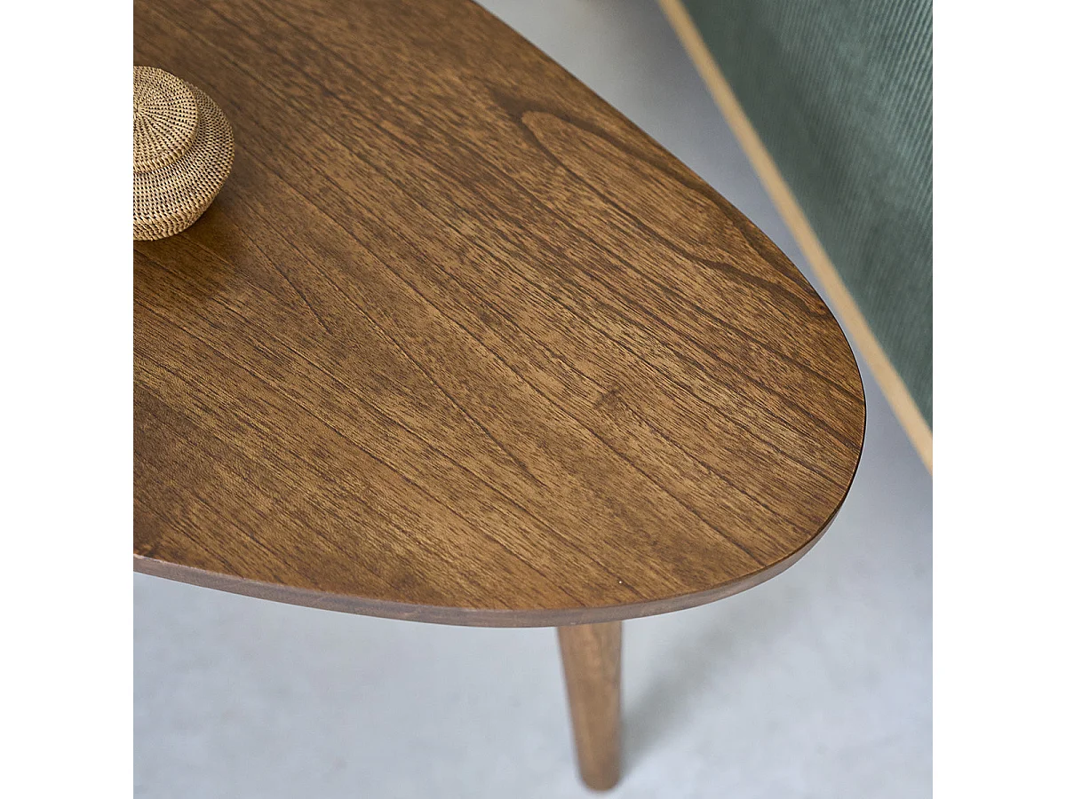Table basse en mindi massif finition noyer 62 cm
