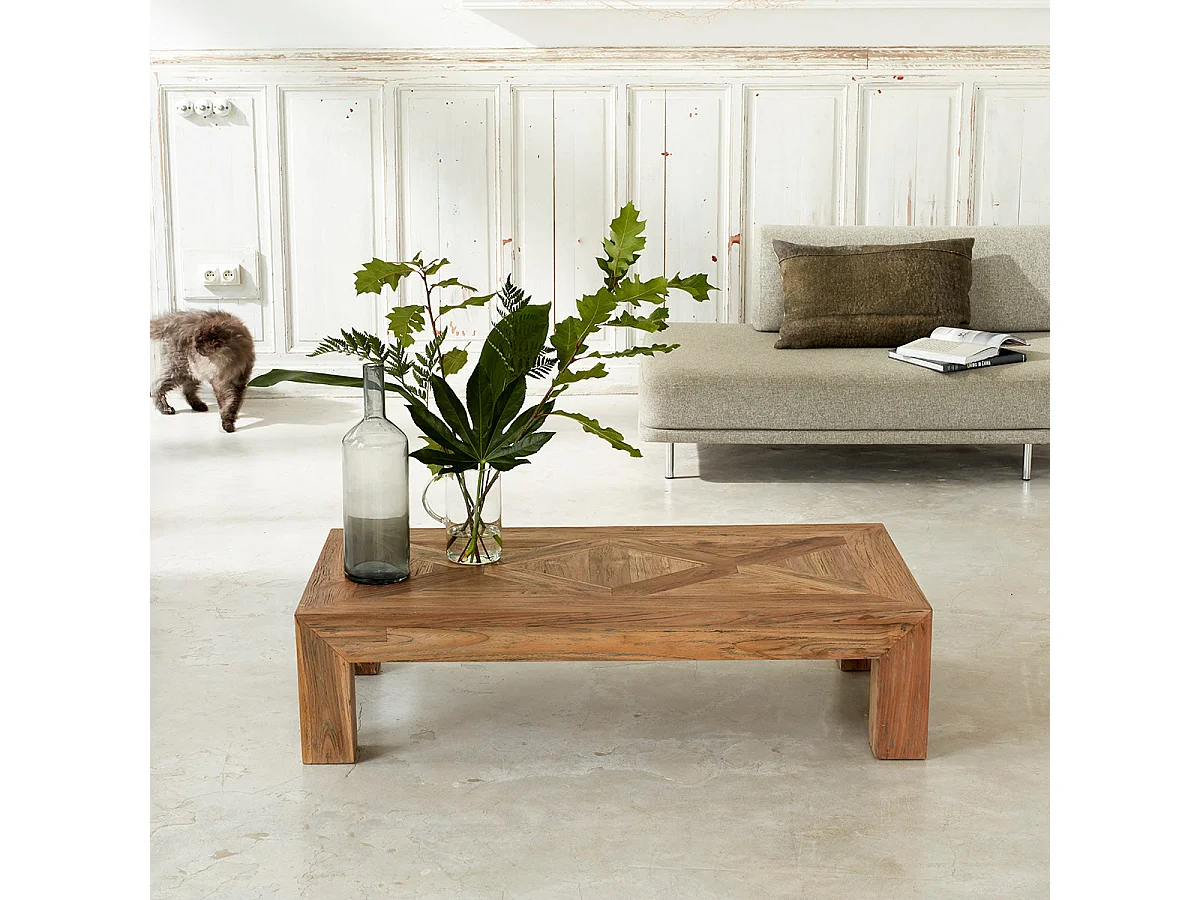 Tavolino in legno di teak riciclato