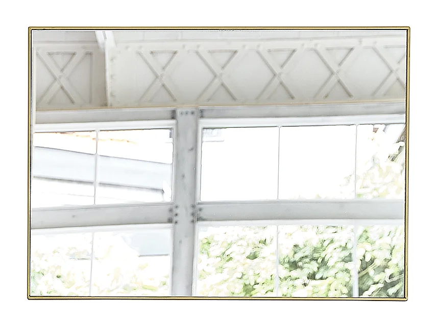 Specchio rettangolare in metallo