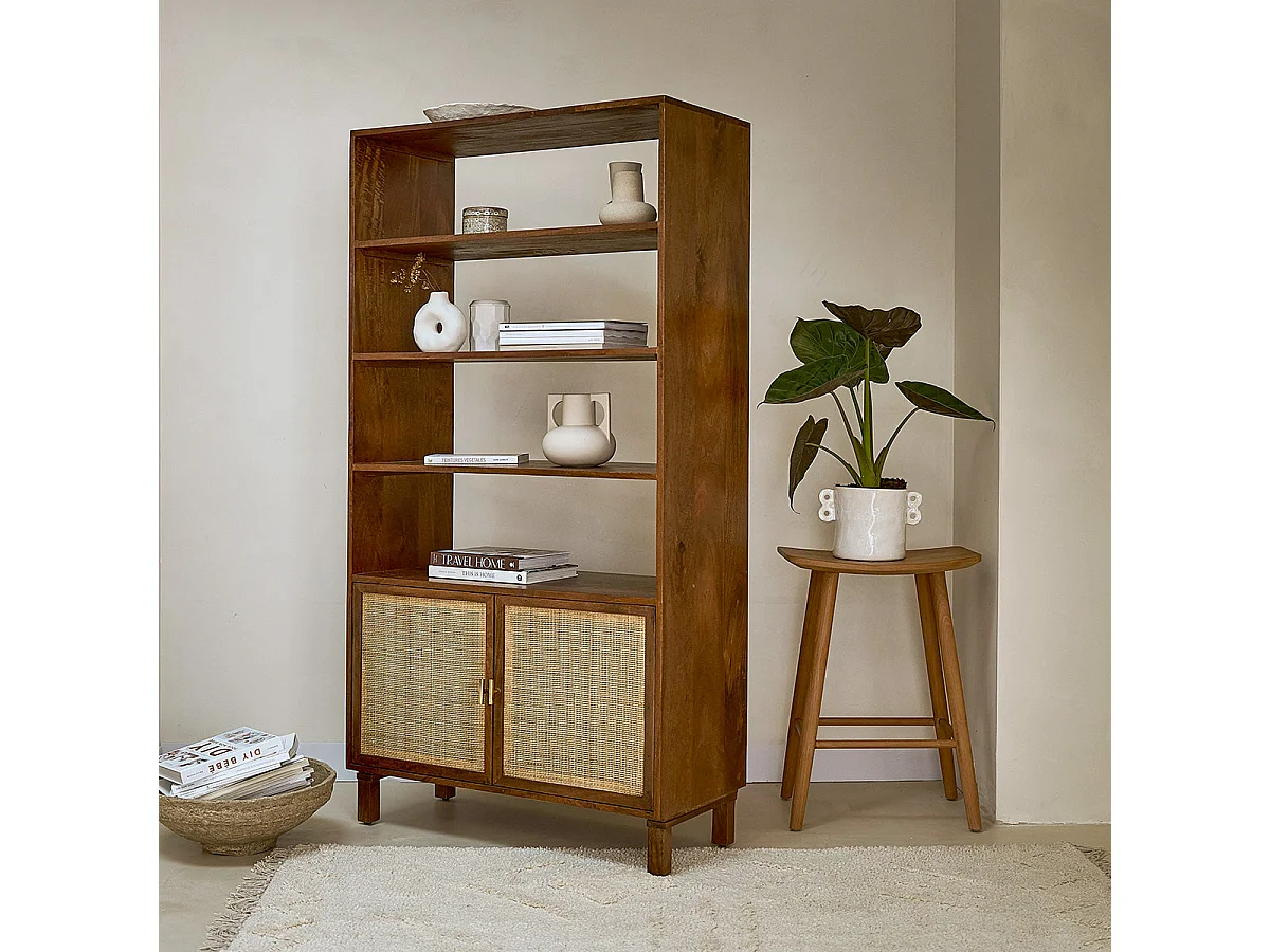 Bibliothèque en bois de manguier et cannage