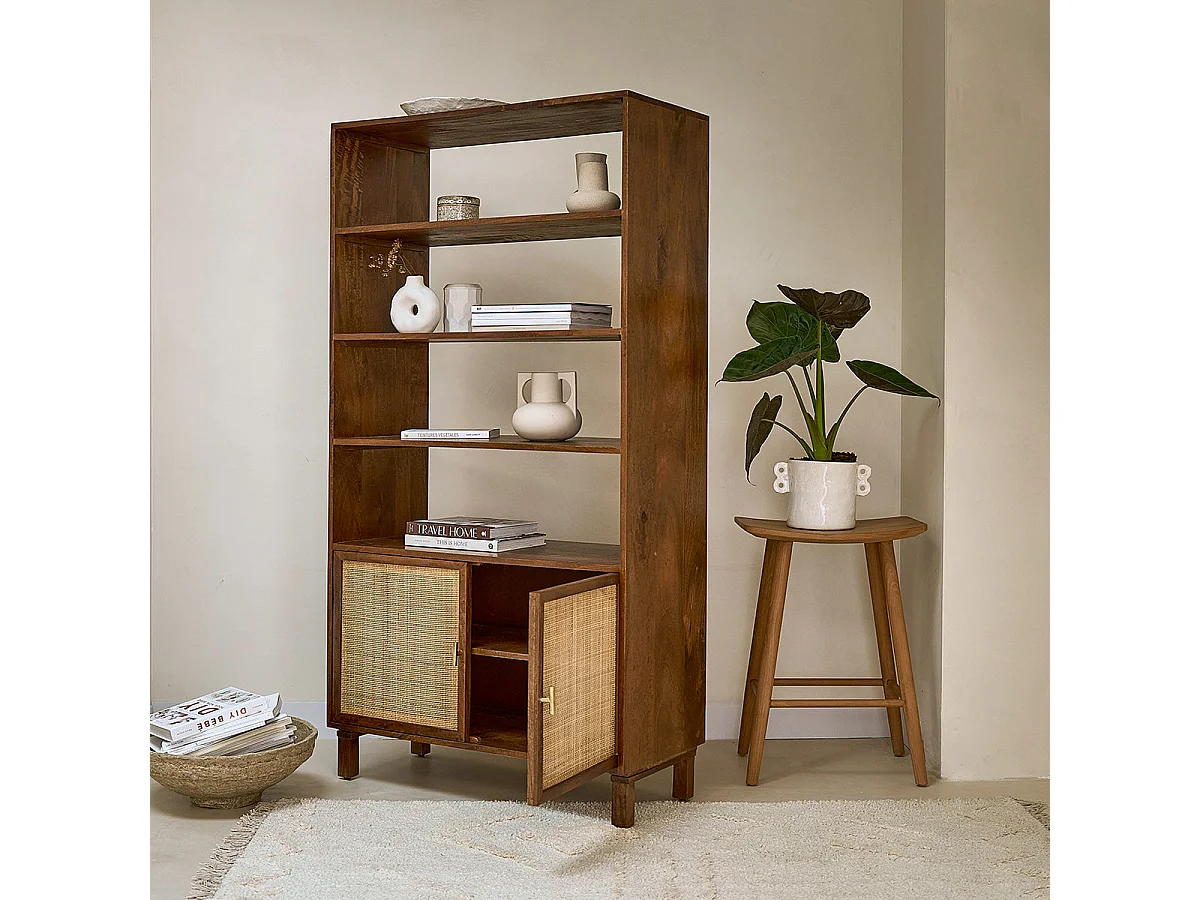 Bibliothèque en bois de manguier et cannage