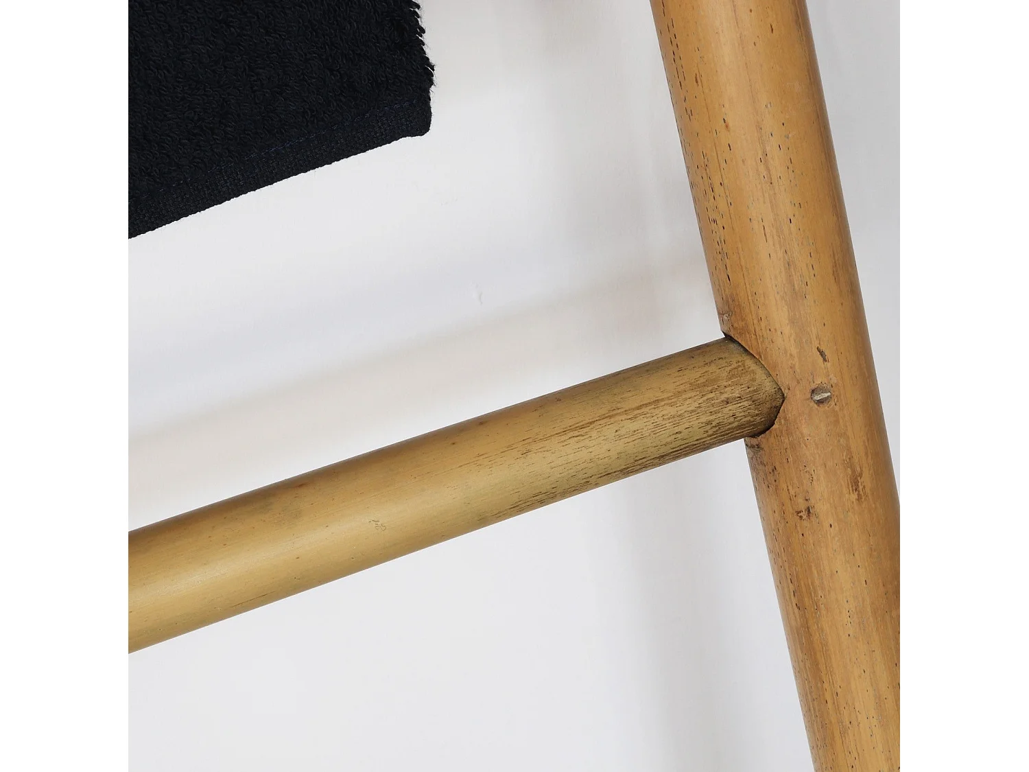 Echelle porte-serviettes en bois de bambou
