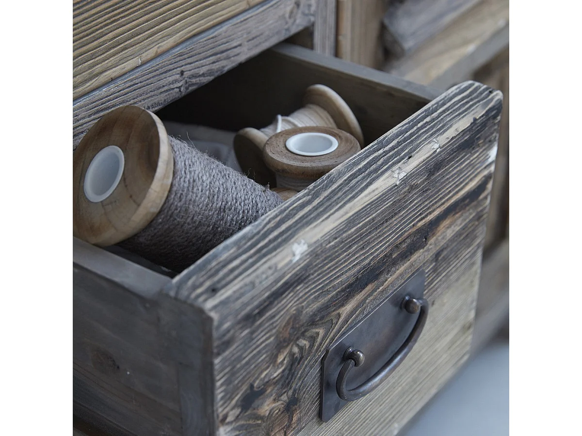 Vajillero de madera de pino reciclada maciza