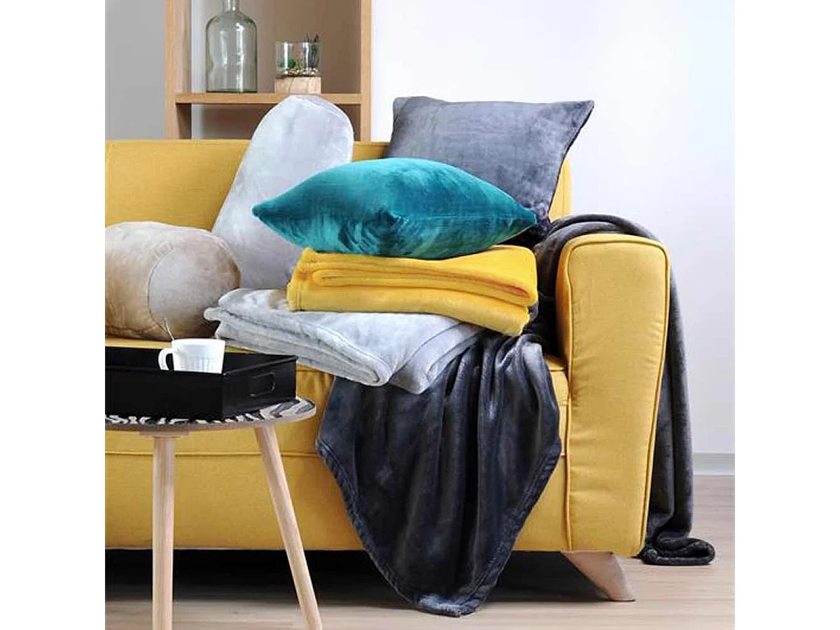 Coussin polochon doudou couleur Camel