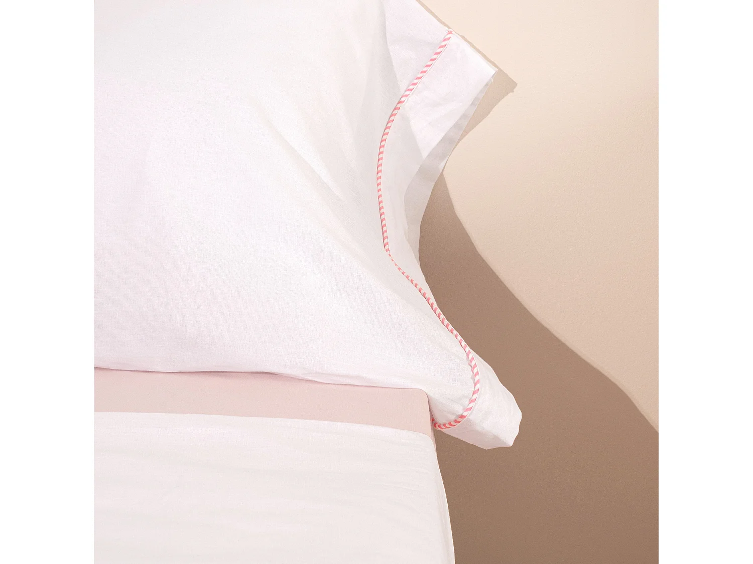 Parure de lit 2 pièces 180x270 cm (Lit 105) Essential