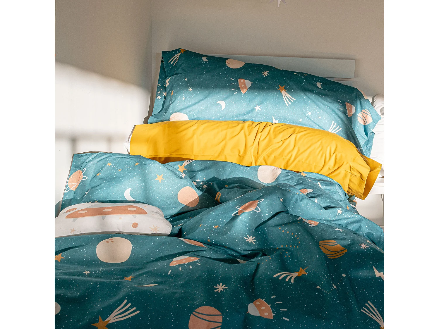 Parure housse de couette 2 pièces 155x220 cm (Lit 80/90) Mini universe