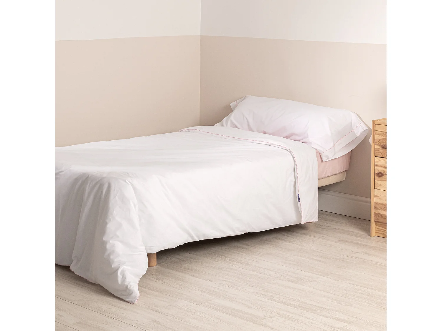 Parure housse de couette 2 pièces 140x200 cm (Lit 80) Essential