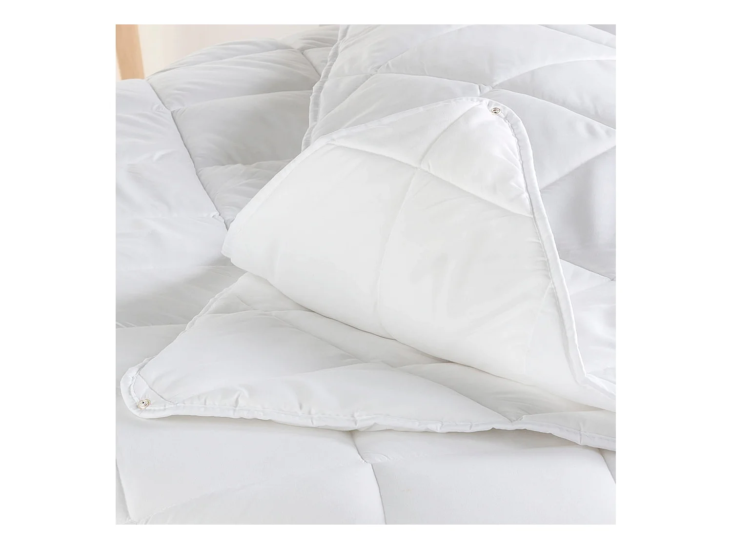 Couette pour couchage toutes saisons 120 + 250 gr 105x200 cm (Lit 105) Basic