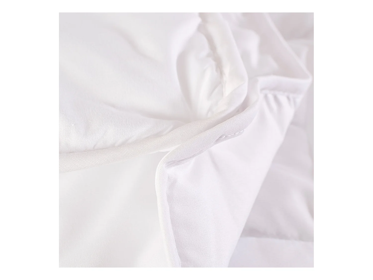 Couette pour couchage toutes saisons 120 + 250 gr 105x200 cm (Lit 105) Basic