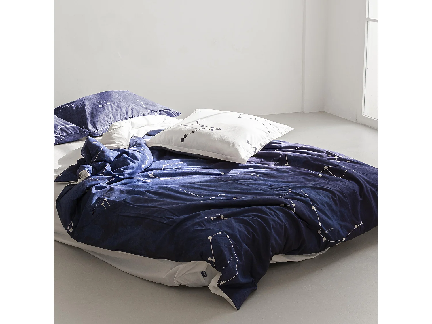 Bettbezug 155x220 cm (Bett 80/90) Cosmos