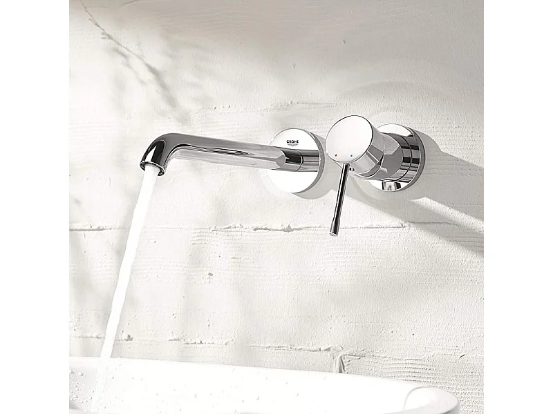 Mitigeur mural lavabo GROHE Essence Taille M chromé avec corps encastré