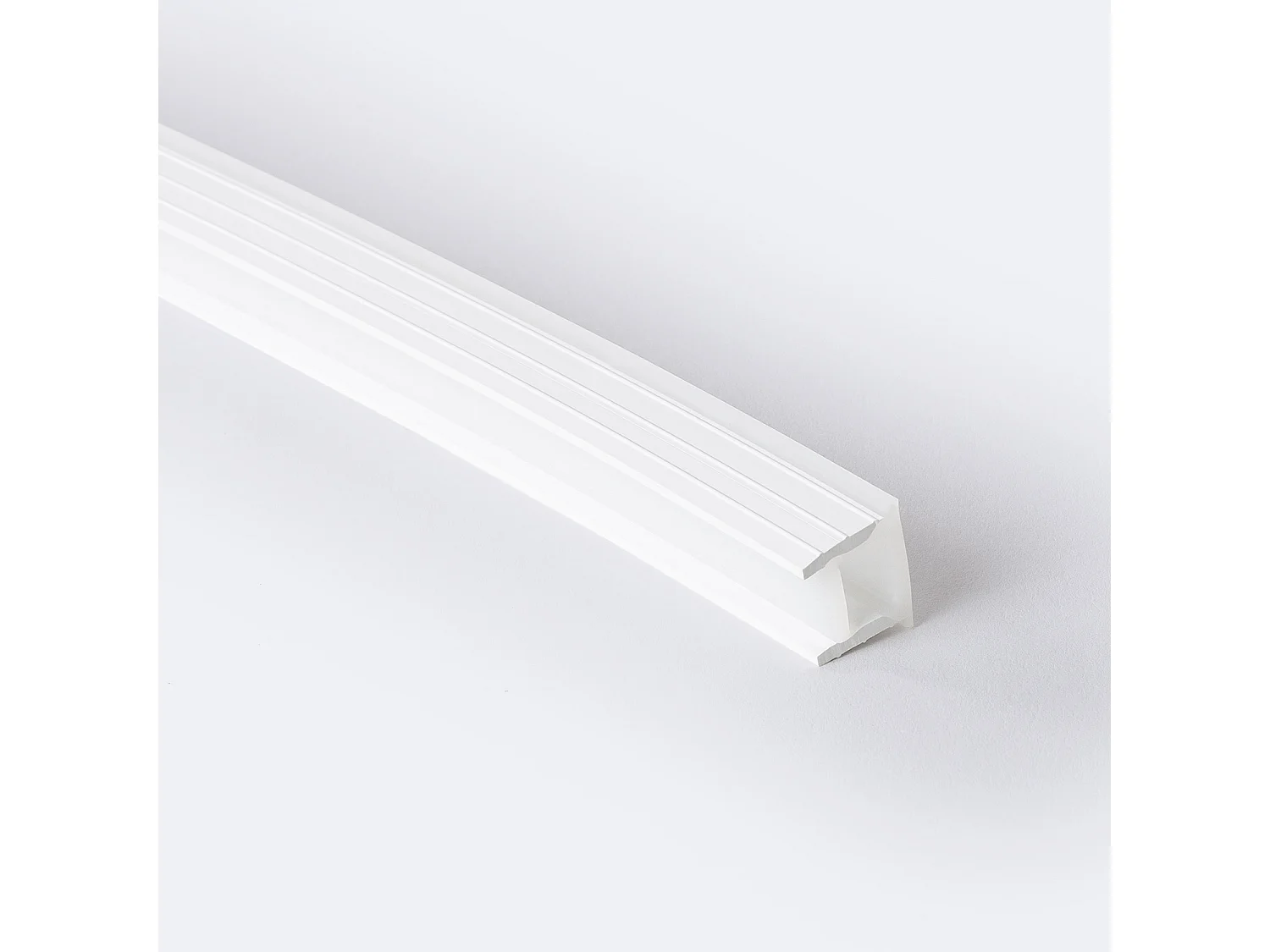 Profilo Silicone Effetto Neon SFLEX 20x16 Curva Verticale per Striscia LED IP20 fino a 12mm 20 m