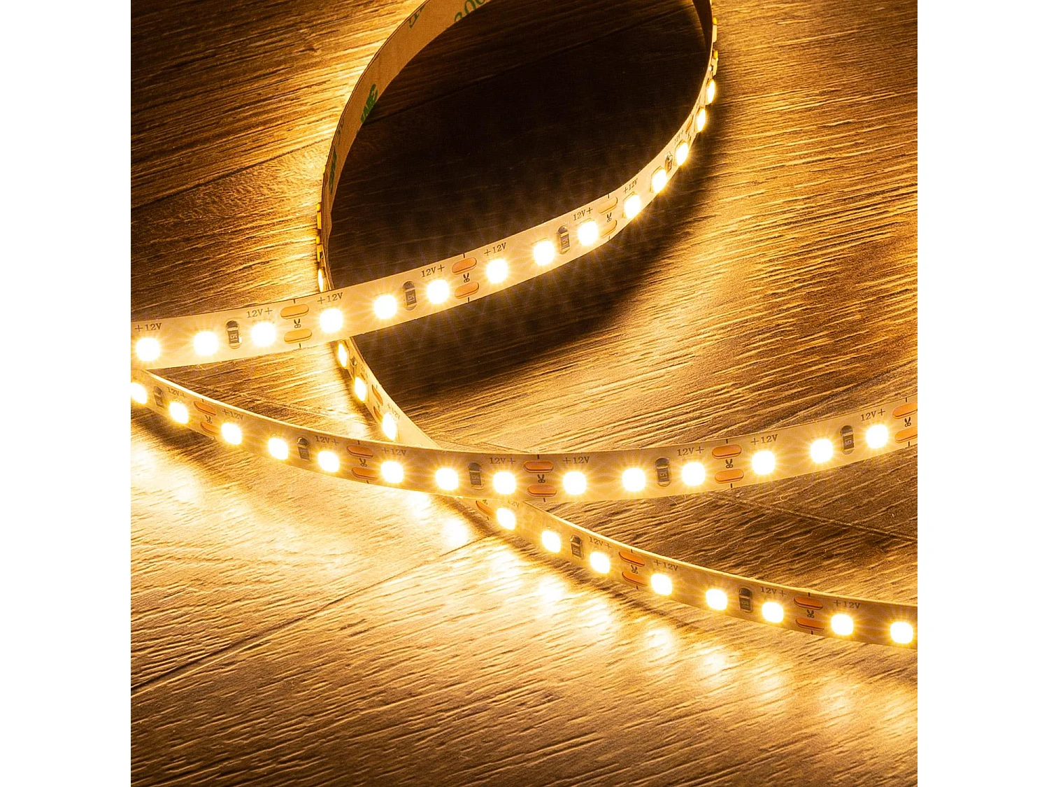 Ruban LED 12V SMD 120 LED/m 5m 10W/m 1000lm/m Largeur 8mm Coupe 2.5cm IP20 2700K Blanc chaud