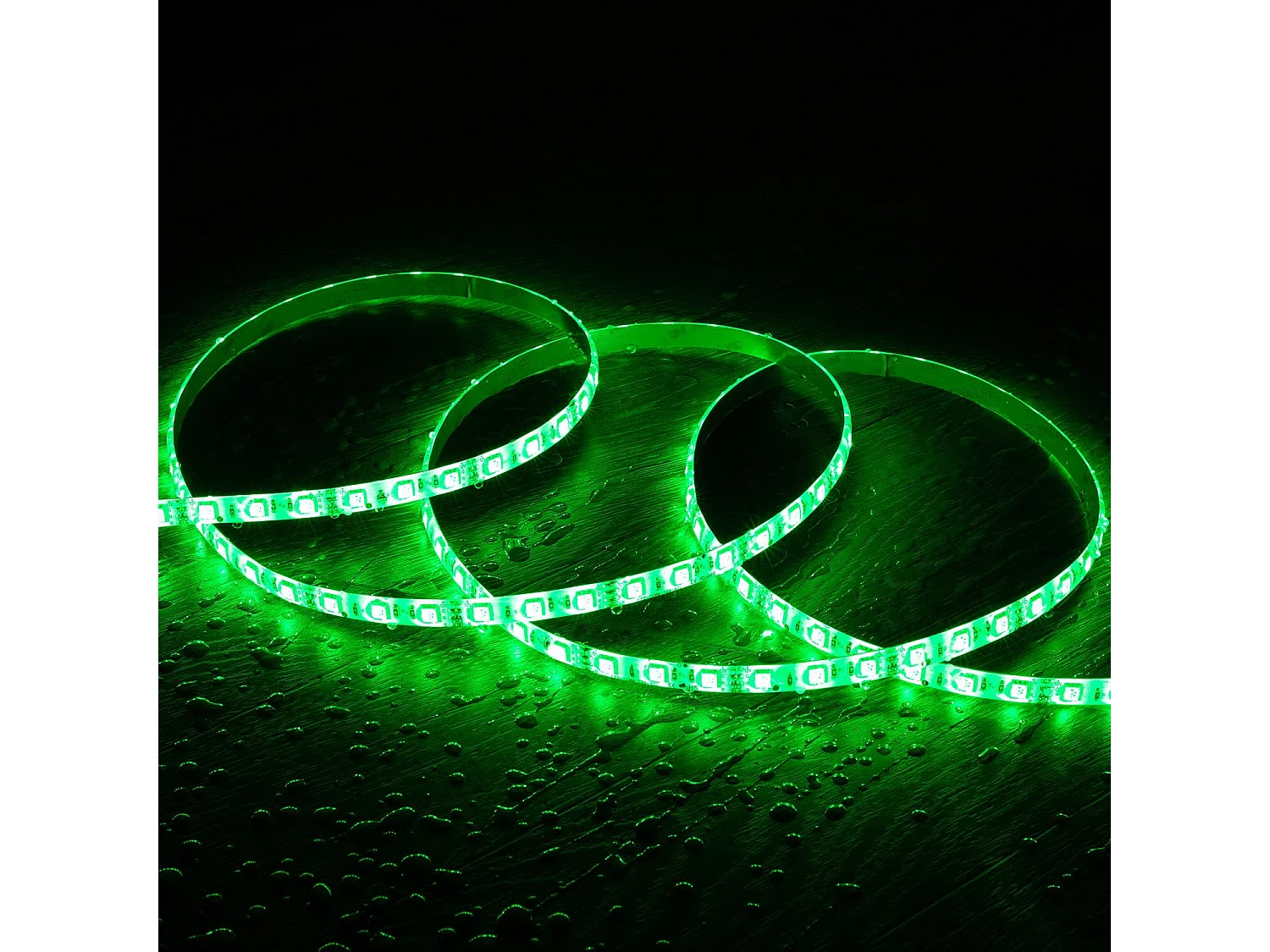 Ruban LED 12V RGB SMD 60 LED/m 5m 9W/m Largeur 10mm Coupe 5cm IP65 RGB