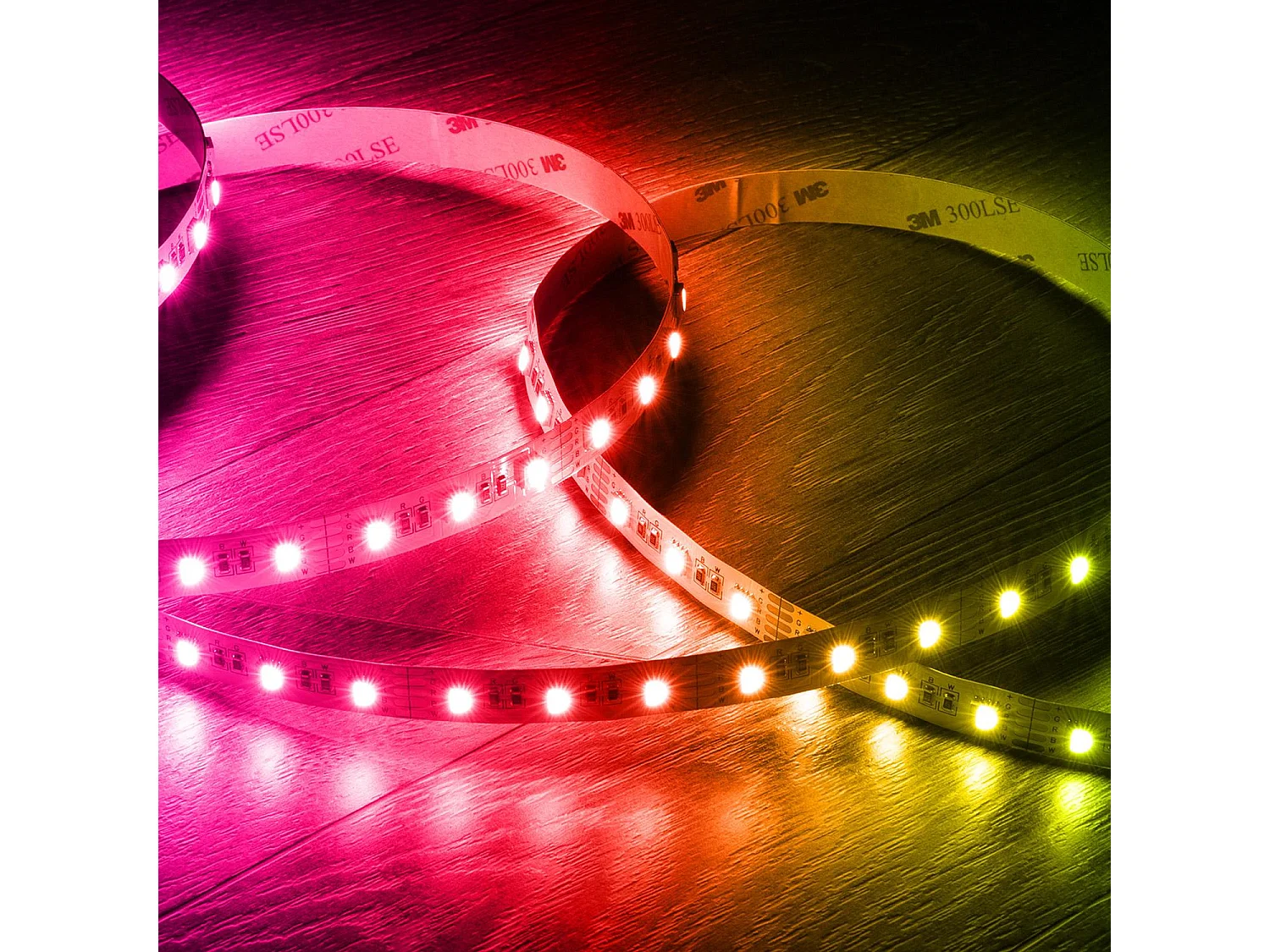 Ruban LED 12V RGBW SMD 60 LED/m 5m 10W/m Largeur 12mm Coupe 5cm IP20 RGBW