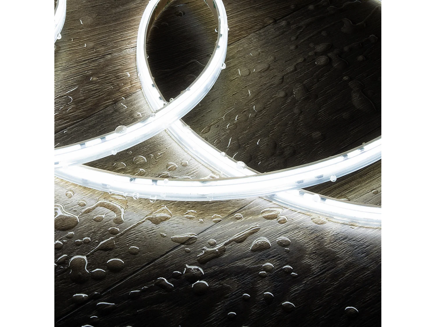 Ledkia Ruban LED Auto-Redressement 220V AC COB 560 LED/m Blanc Neutre IP65 Silicone FLEX Largeur 10mm Coupe tous les 10 cm