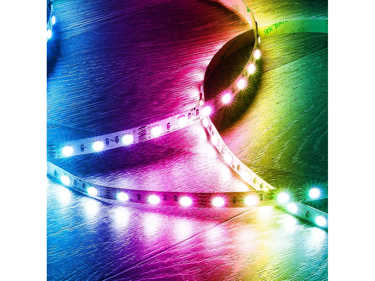 Ruban LED 12V RGB SMD 60 LED/m 5m 9W/m Largeur 10mm Coupe 5cm IP20 RGB