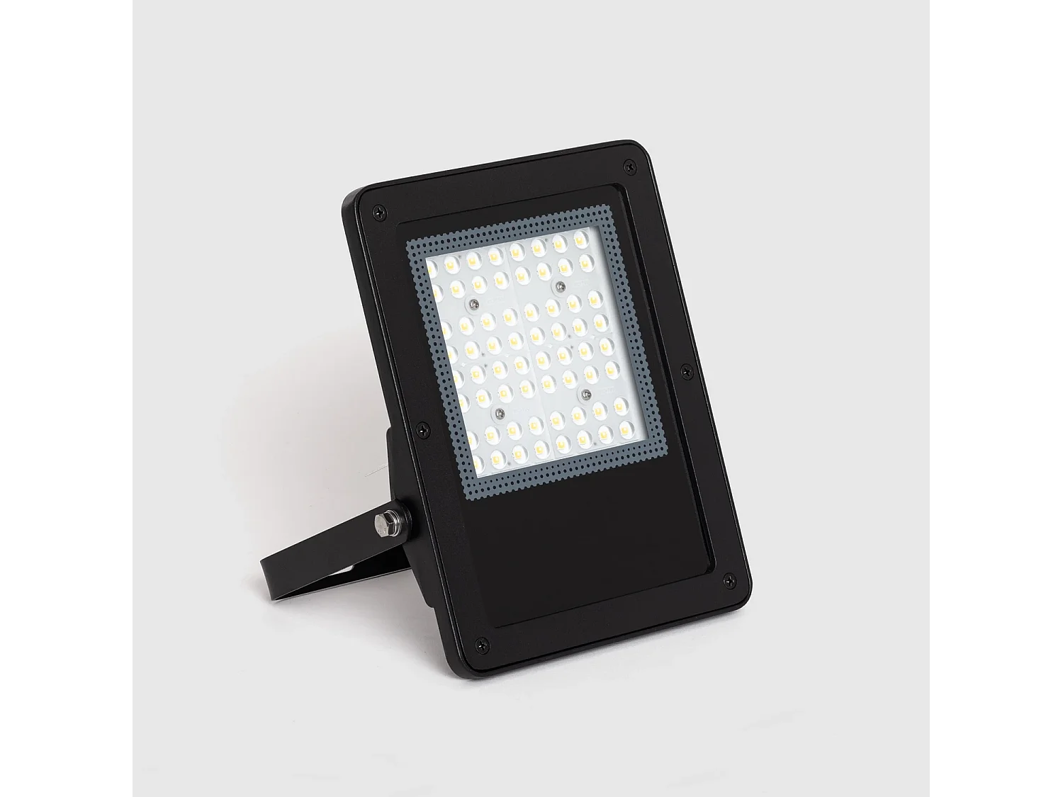 Projecteur LED 50W Dimmable TRIAC 170 lm/W IP65 ELEGANCE Slim PRO Noir 3000K 60º Blanc chaud