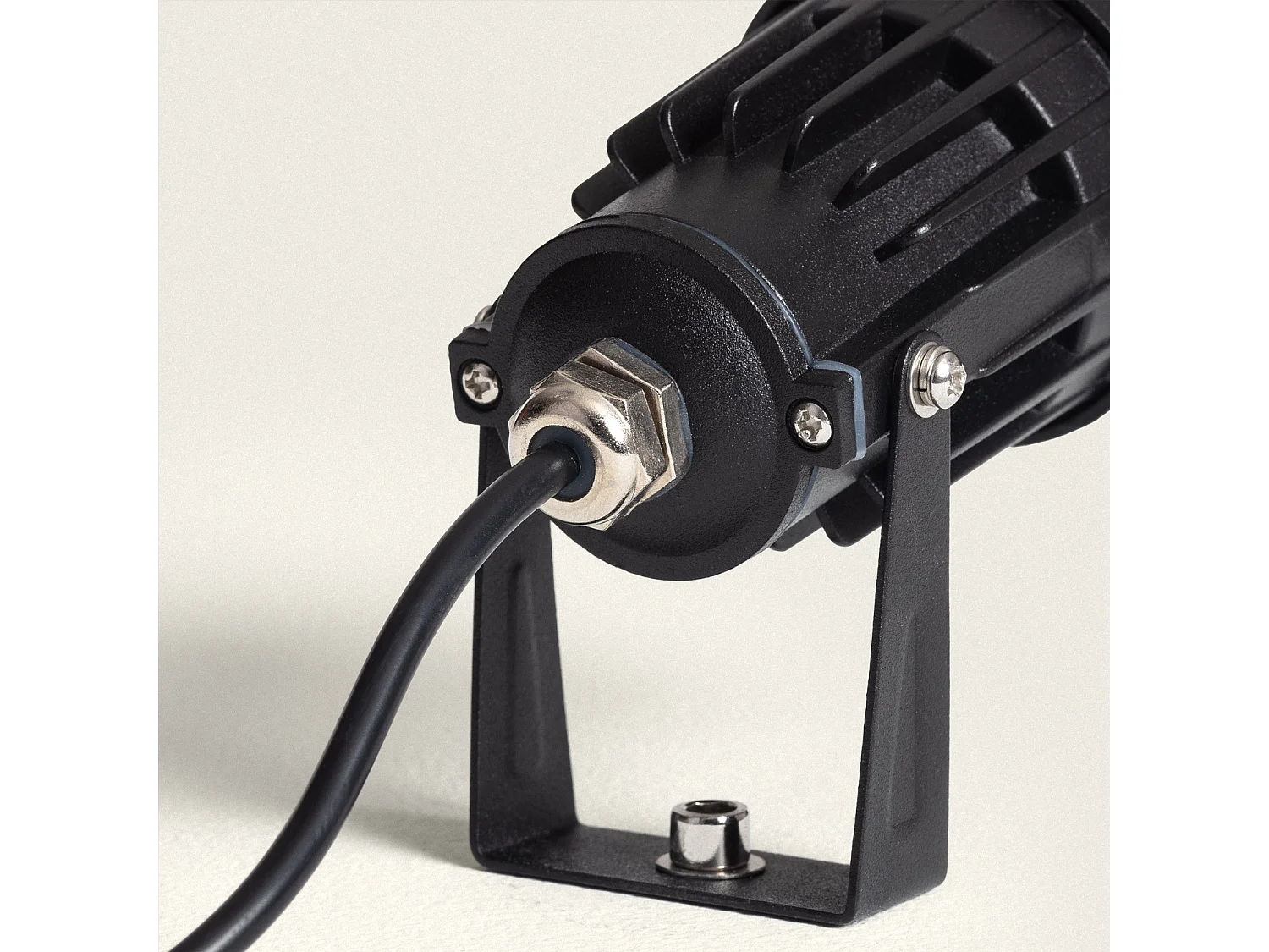 Foco Exterior LED 6W con Pincho Palm EasyFit 12V Negro