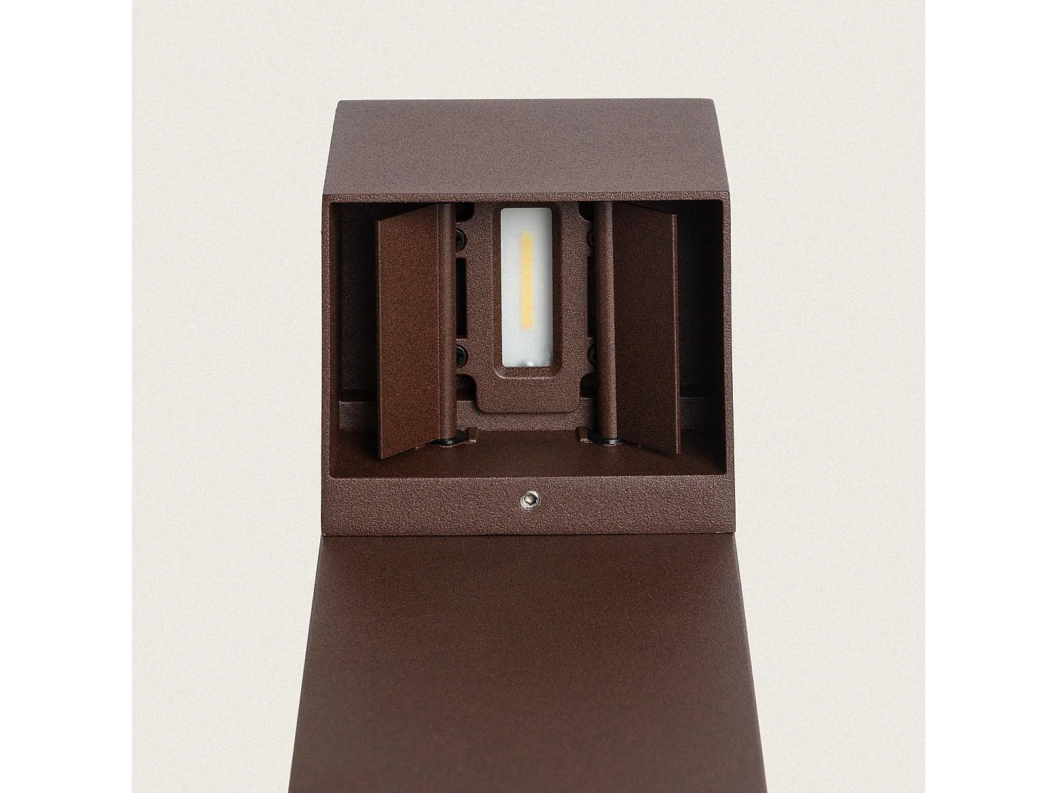 Balise LED Extérieure 10W Aluminium en Saillie sur Pied 80cm Iridix Rouille