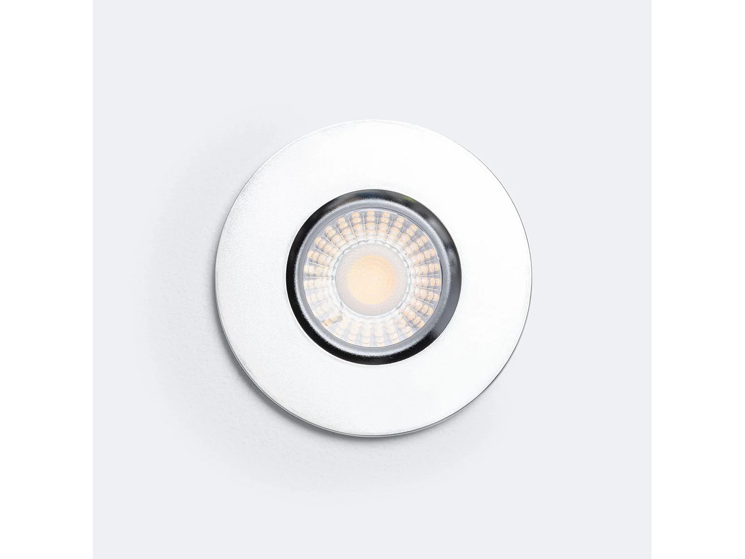 Foco Downlight LED 5-8W Ignífugo Circular Regulable IP65 Corte Ø 65 mm Design Negro Seleccionable (Neutro-Frío)