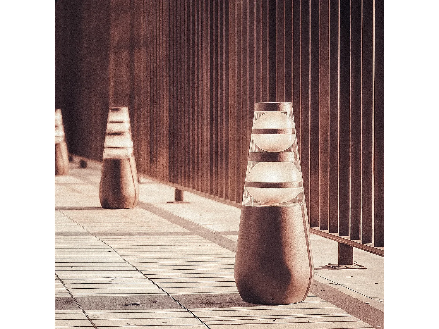 Balise Extérieure LED 8W sur Pied 38cm en Saillie Double-Dareh Marron foncé