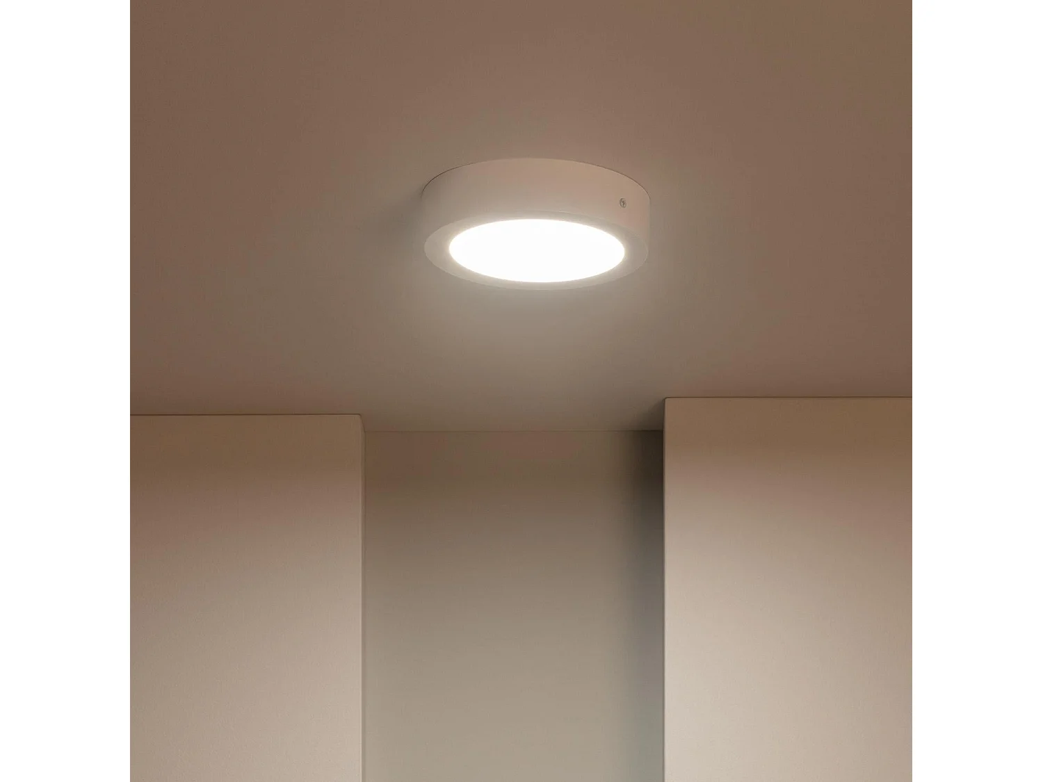 Plafonnier LED Rond 12W SwitchCCT Sélectionnable Ø 170mm Dimmable Compatible avec Télécommande RF V.2 Sélectionnable (chaud-neutre-froid)