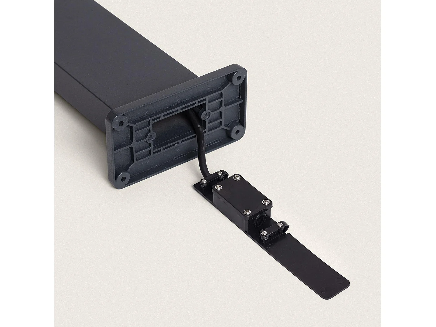 Baliza Exterior LED 10W Superficie Pie 80cm Aluminio Denny L Antracita