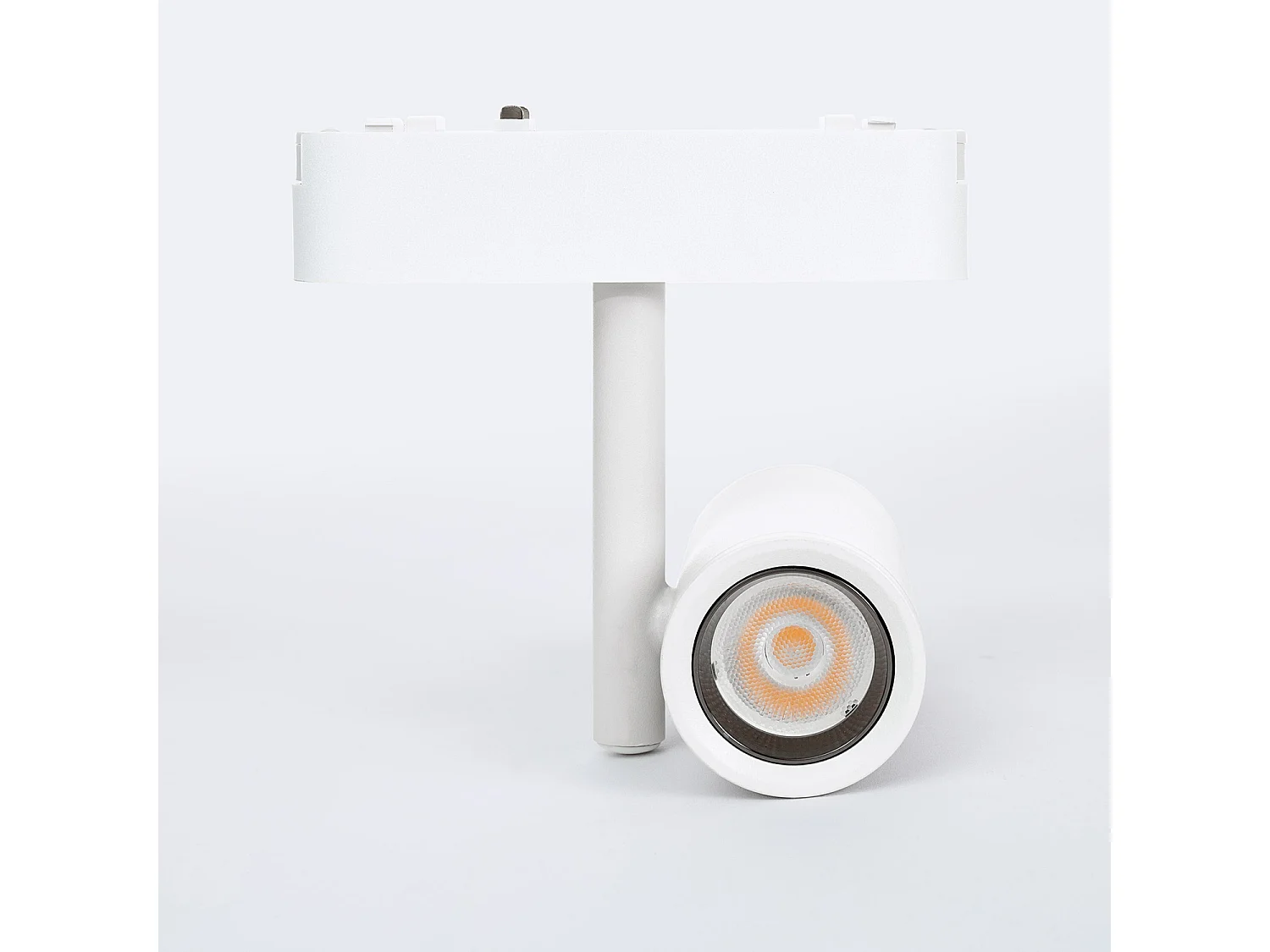 Spot LED sur Rail Magnétique 25mm Extra-Plat 8W Quartz 48V Blanc 2700K Blanc chaud