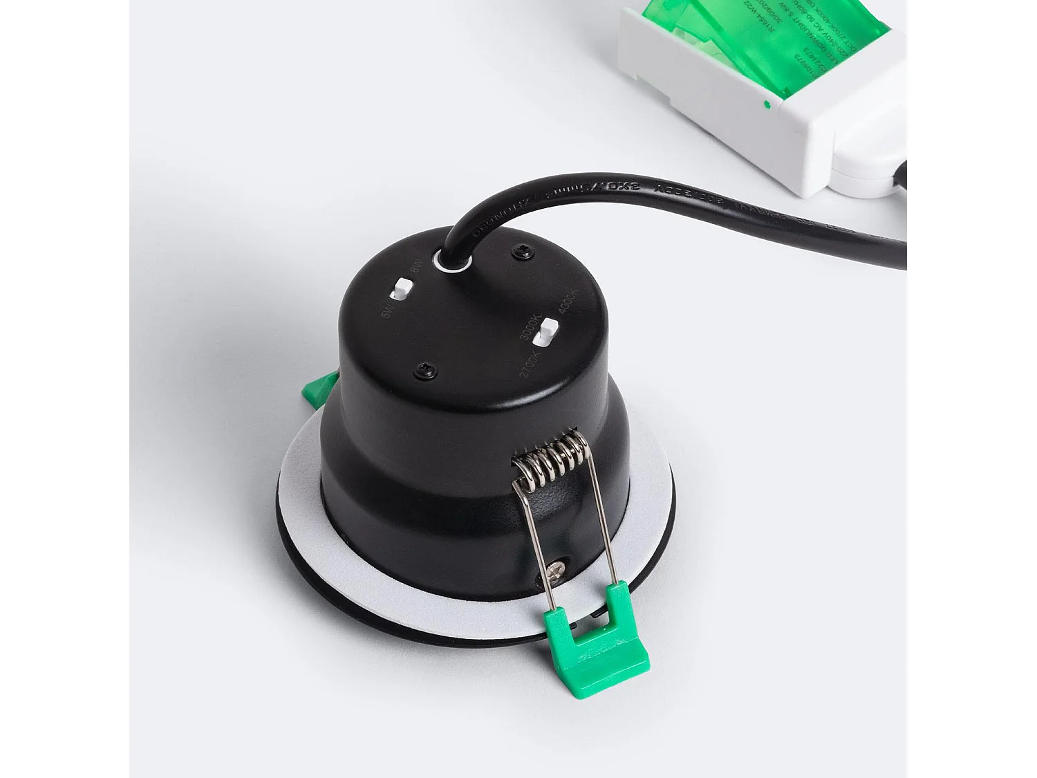 Spot Downlight Ignifuge LED 5-8W Rond Dimmable IP65 Coupe Ø 65 mm Solid Design Argent Sélectionnable (chaud-neutre)