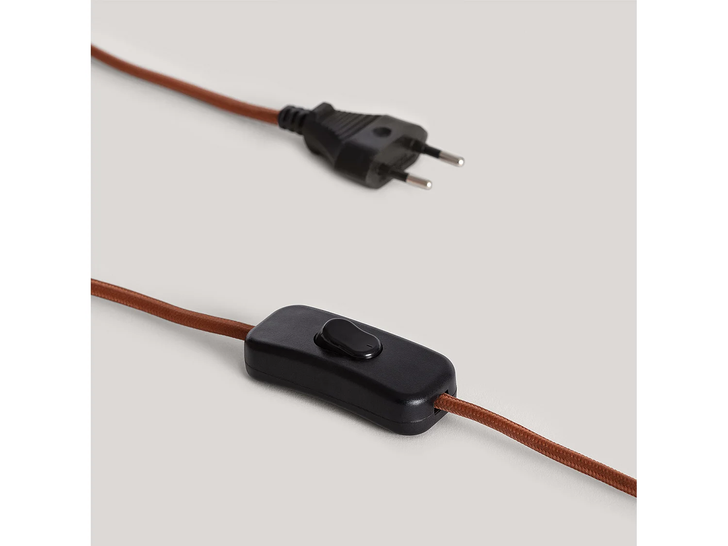 Lampada da Tavolo Legno Koson ILUZZIA Bianco