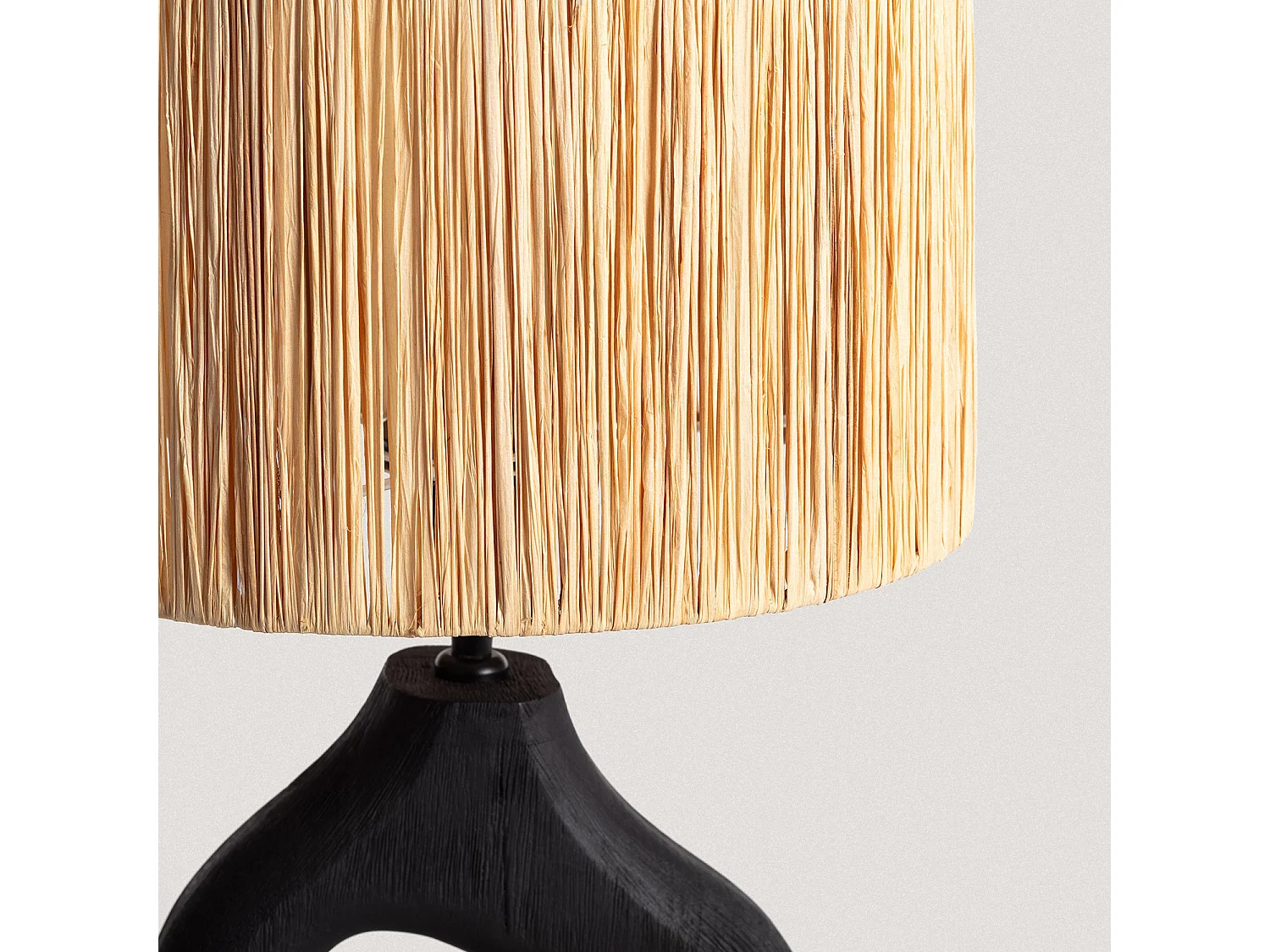 Lampe à Poser en bois Dhara ILUZZIA