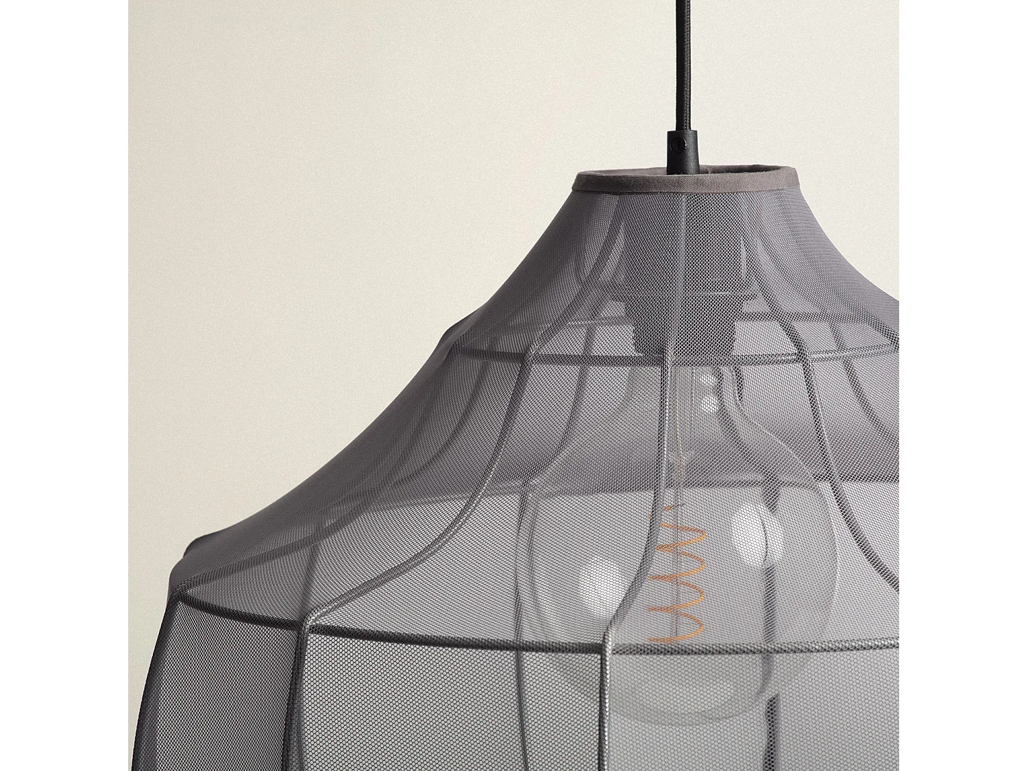 Suspension Métal et Tissu Ayla Gris Fumée