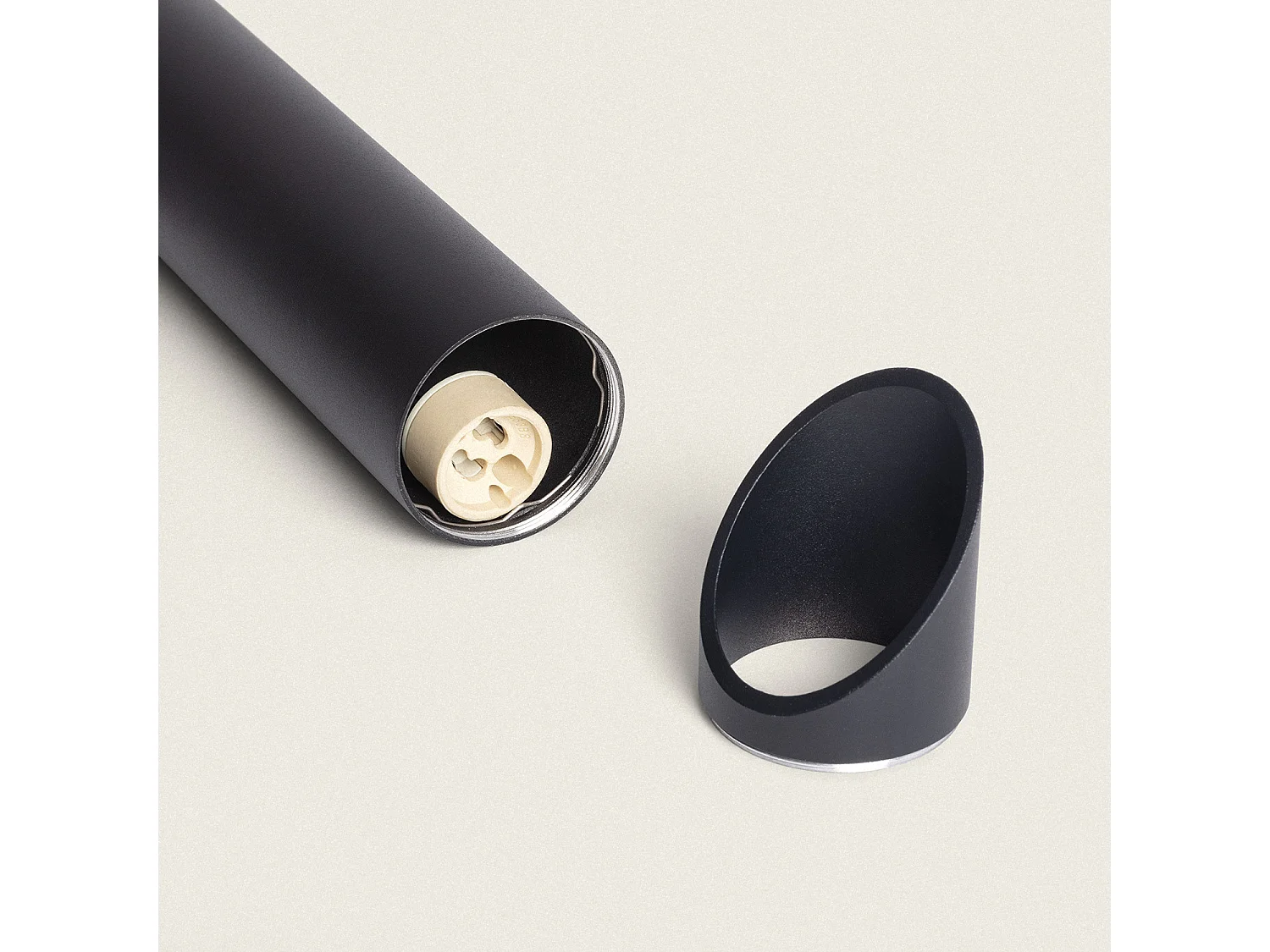 Lampada a Sospensione Alluminio Dabir Nero