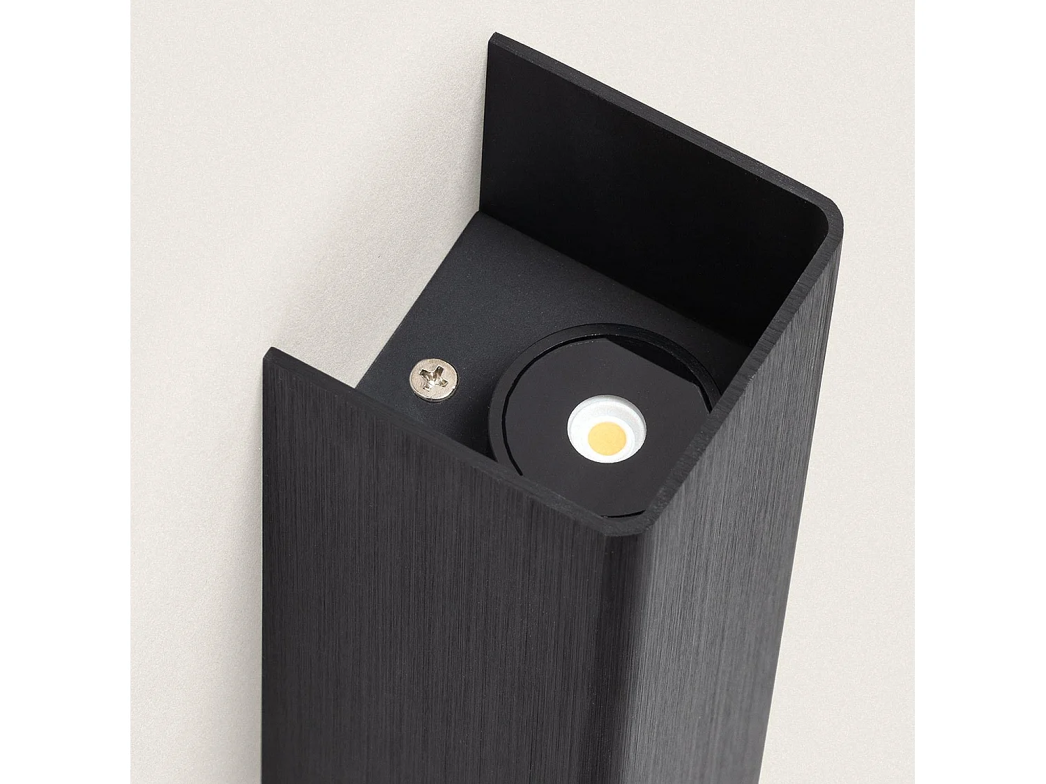 Aplique de Pared LED 12W Metal Columbus M Negro