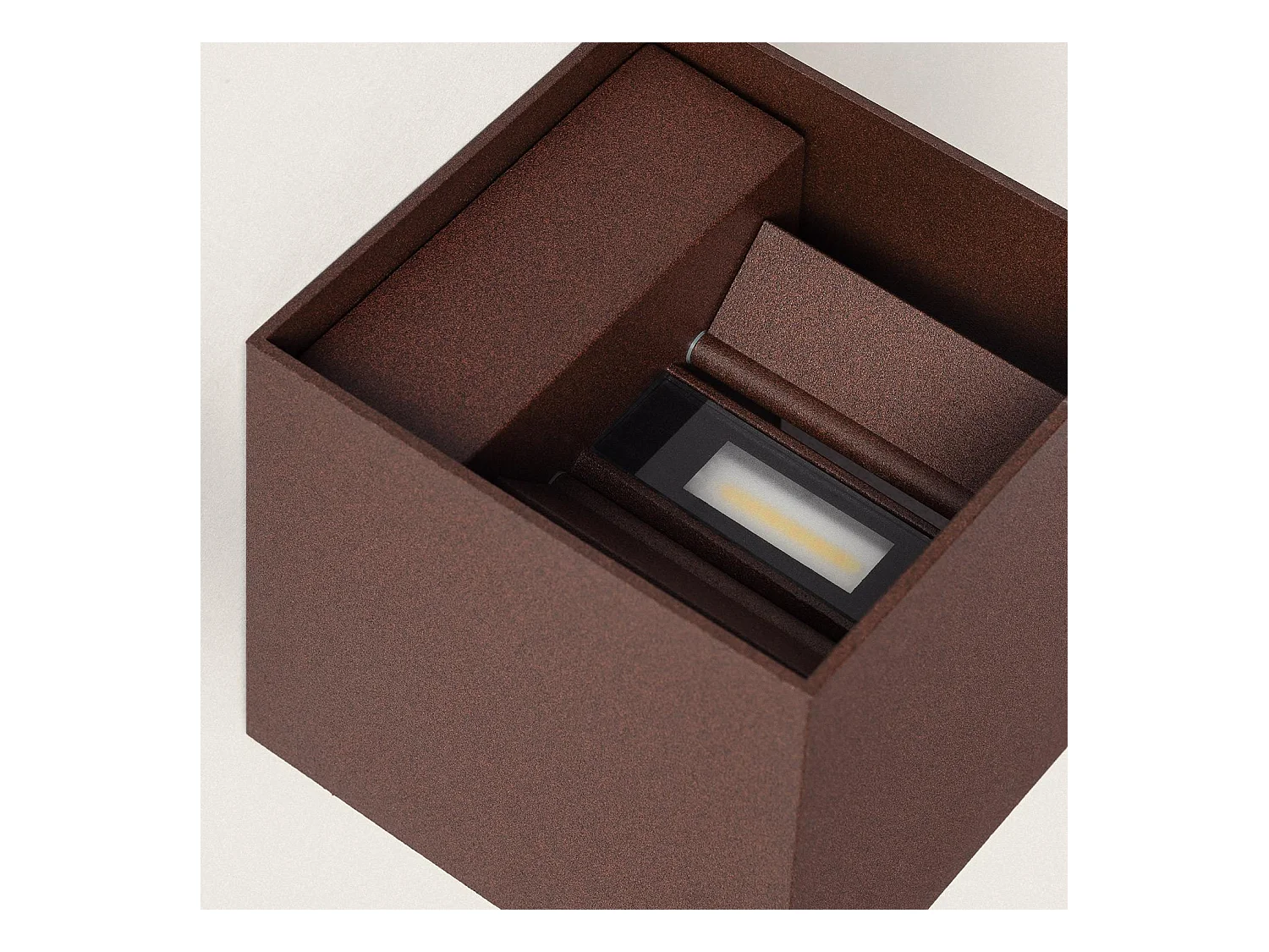 Applique da Parete per Esterno LED 10W Alluminio Illuminazione Doppia Luce CCT Selezionabile Iridix Ossido