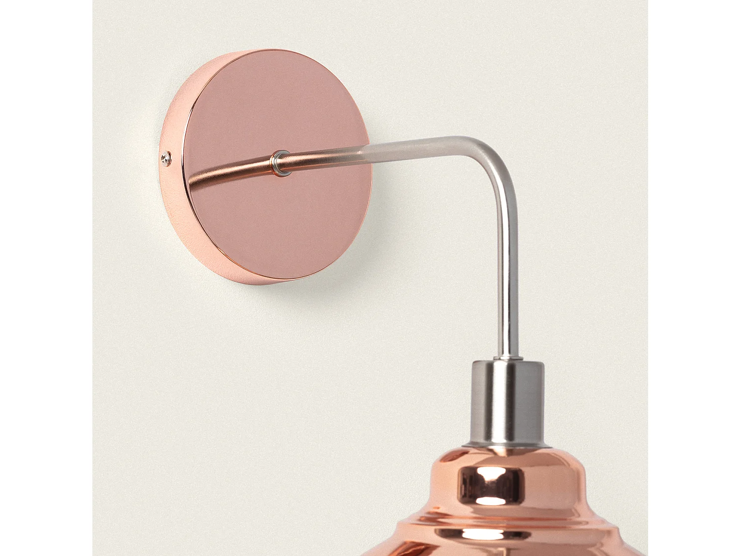 Applique Murale Métal 1 Spot Saloon pour ampoule E14 Laiton