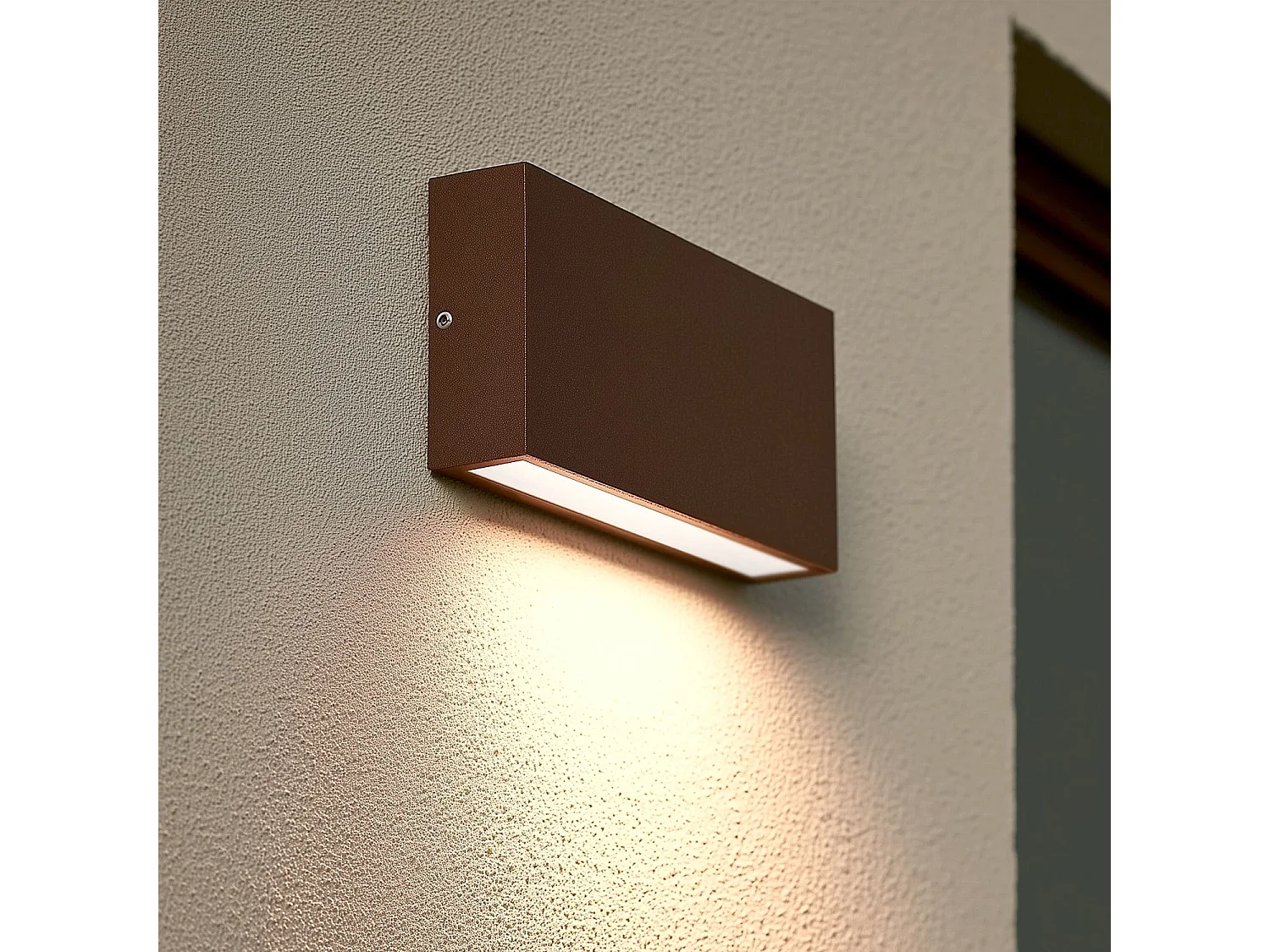 Applique da Parete per Esterno LED 10W Alluminio Illuminazione Doppia Luce CCT Selezionabile Brooky M Ossido