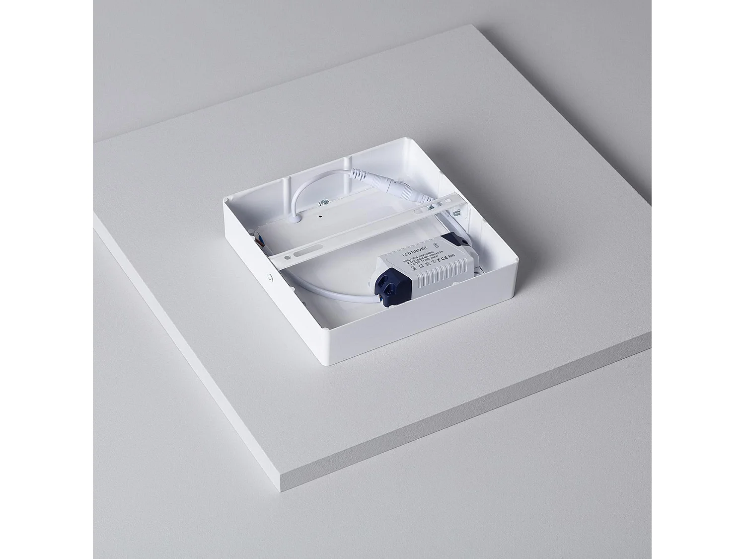 Plafonnier LED Carré 12W 170x170 mm 5000K Blanc froid