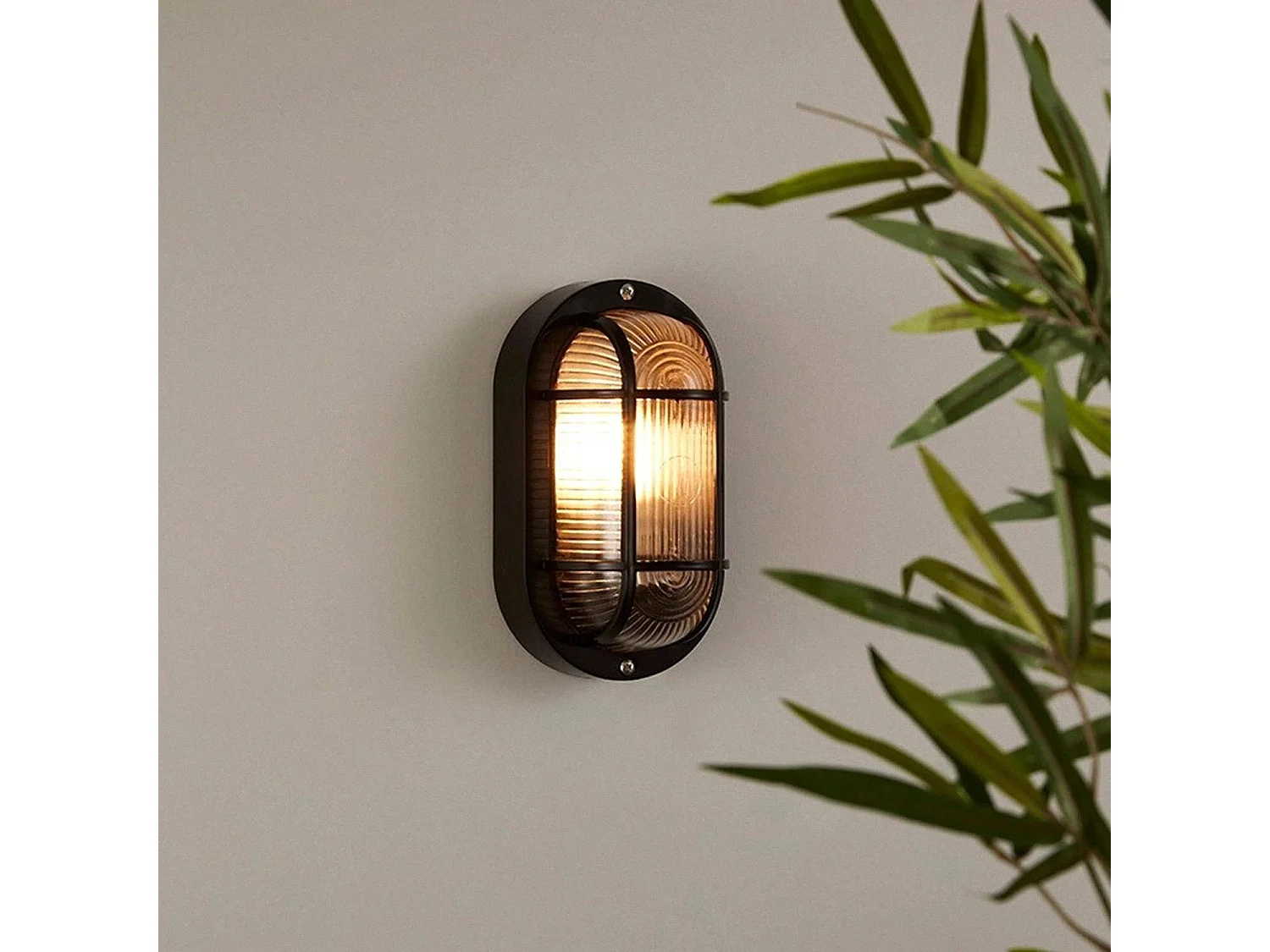 Aplique Oval para Exterior Kildare Negro