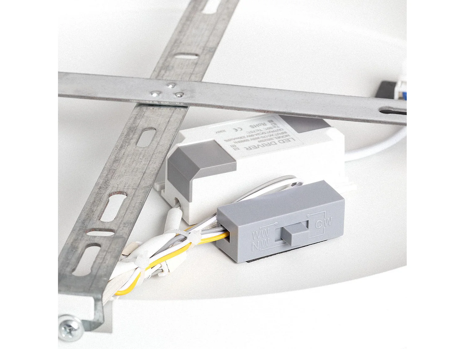 Plafonnier LED Rond 30W Métal Ø380 mm CCT Sélectionnable Jacob Noir