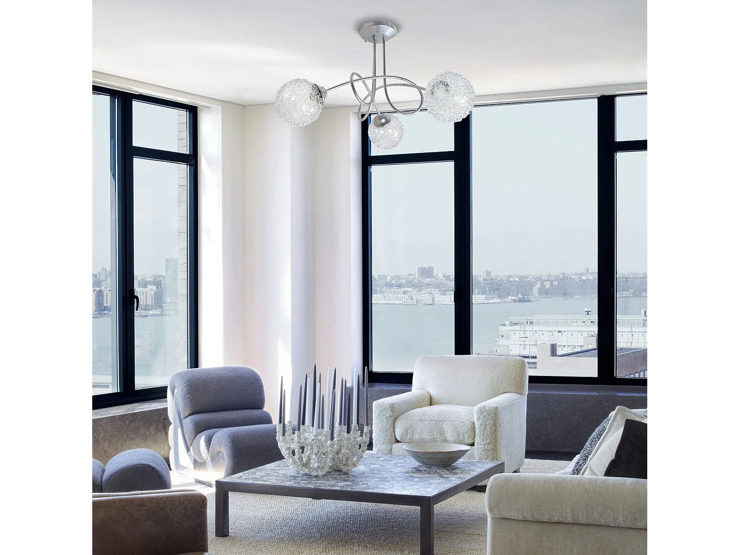 Lustre 5 bras métal courbé aluminium boule verre aluminium 32 cm.